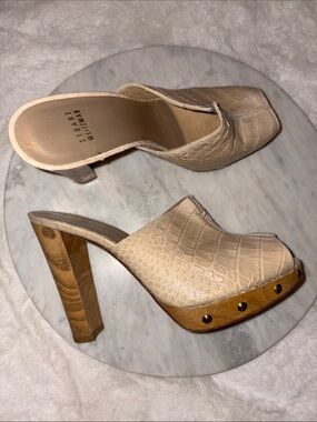 Stuart Weitzman Neutral Croc Embossed Stud Clog